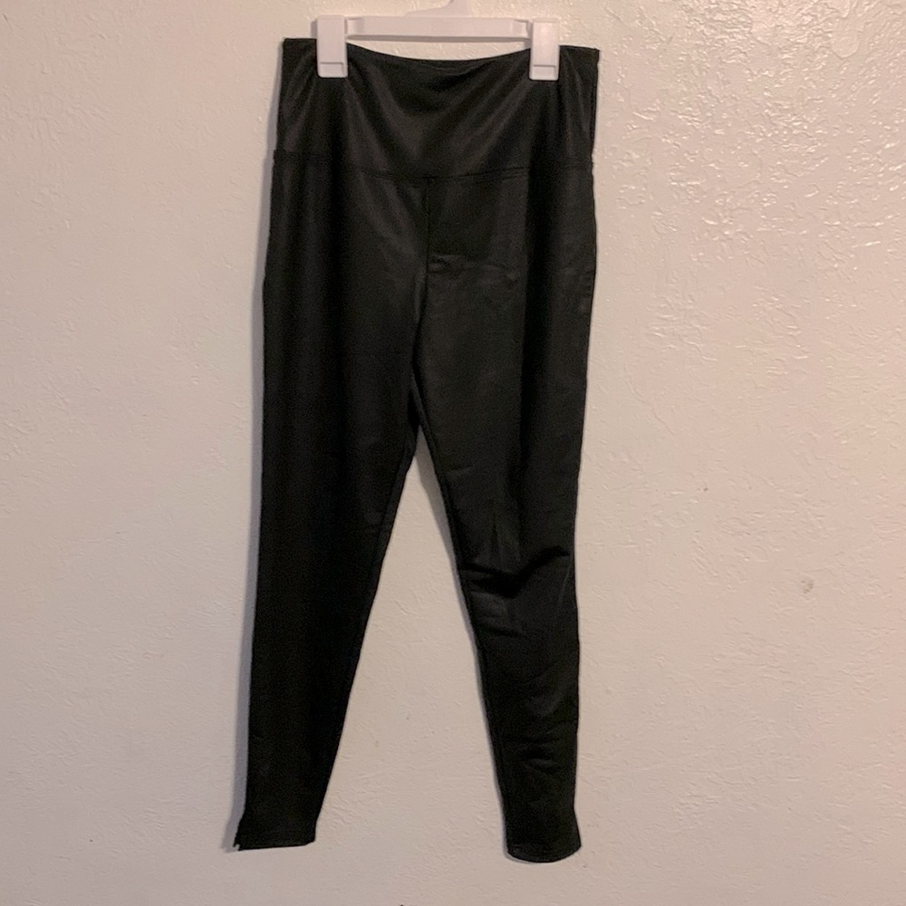 Knox Rose pleather leggings, size M